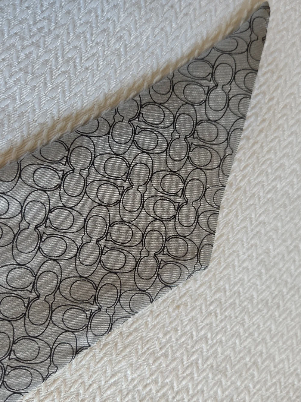 Coach elegant silk